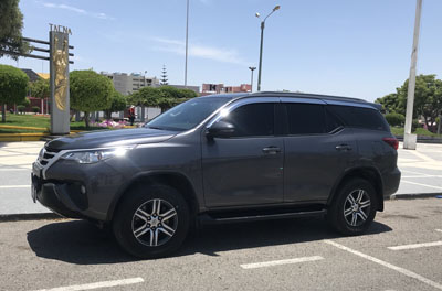 Alquiler de Vehiculo en Tacna - Camioneta Toyota Fortuner